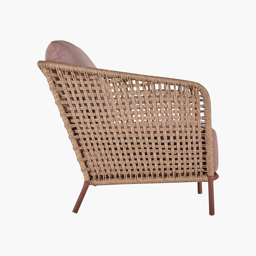 Wicker outdoor outlet lounge chair